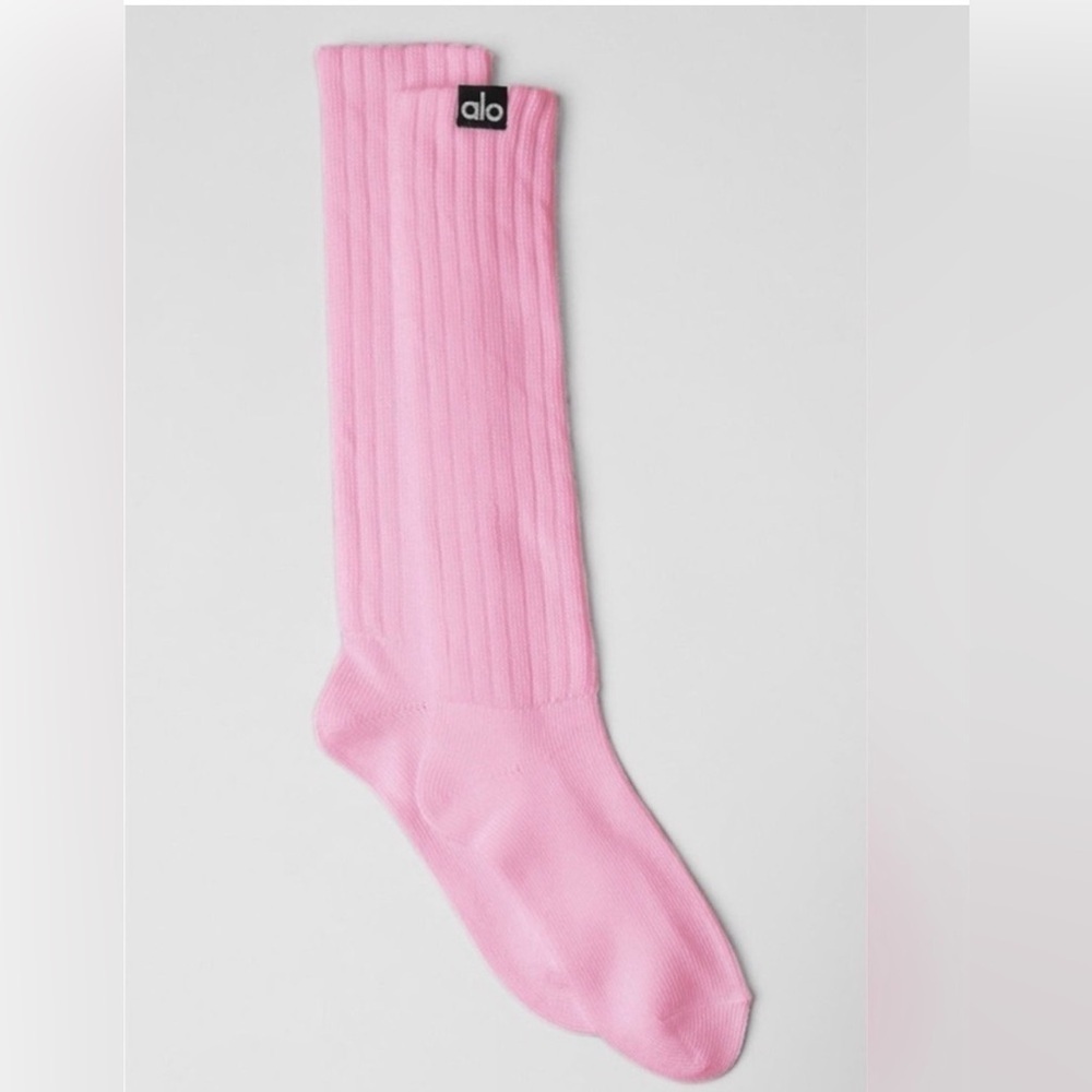 ALO Pink Scrunch Socks M Women’s 8-11.5 Men’s 6.5-10